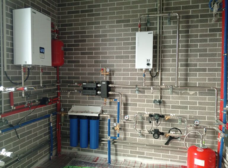 Отопление, водоснабжение, канализация, тёплый пол под ключ для частного дома из газобетона. 210 м2. п. Кузнецово.