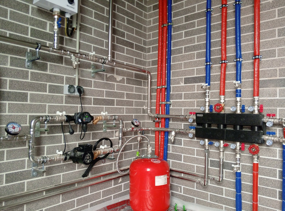 Отопление, водоснабжение, канализация, тёплый пол под ключ для частного дома из газобетона. 210 м2. п. Кузнецово. - 1